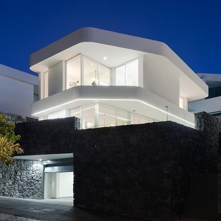 Villa Aloe - Casangular By Upper Адехе Екстериор снимка